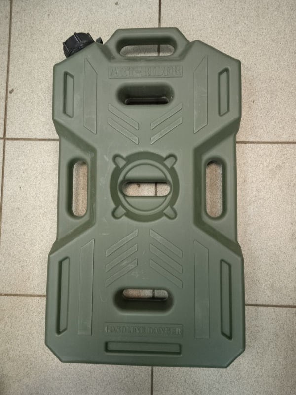 Канистра AR 10л (хаки)