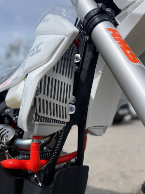 Мотоцикл Regulmoto CROSSTREC 300