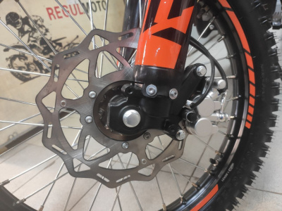 Мотоцикл Regulmoto ZR PR 4 valves